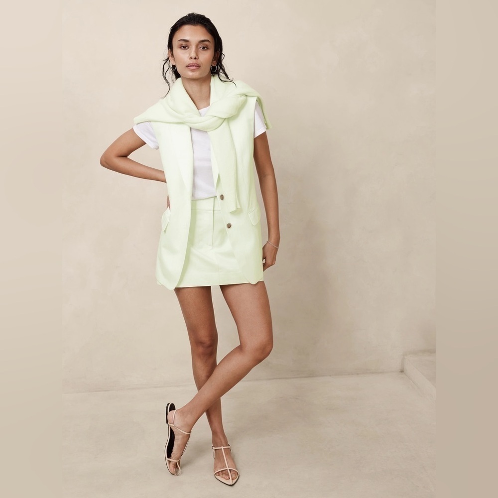 NWT! Banana Republic Frosted Celery Green Marconi Cotton-Linen Skort - Size 20🧩